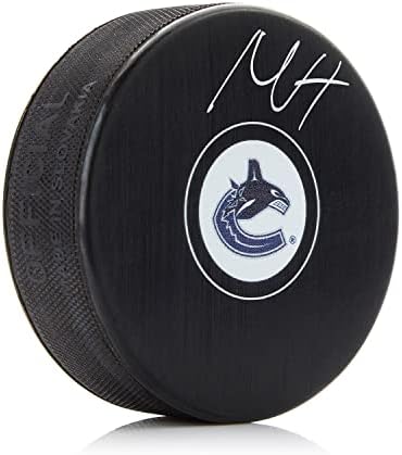 Hokejski pak s autogramom Nilsa Hoglandera Vancouver Canucks - NHL Pakovi s autogramima