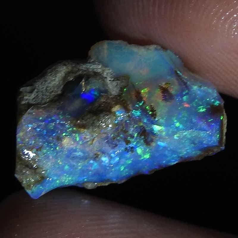 Jewelgemscraft ™ 06.00cts. Ultra vatreni sirovi opalni kamen, prirodni grubi, kristali s draguljima, etiopska opalna stijena, zalihe
